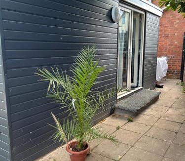 Coventry House | ChaRloHub 01