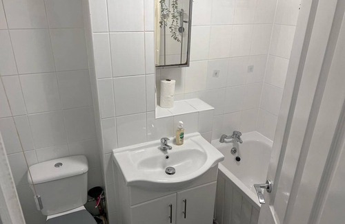 Hemel Hempstead Apartment | Charming 2-bed Apartment in Hemel Hempstead