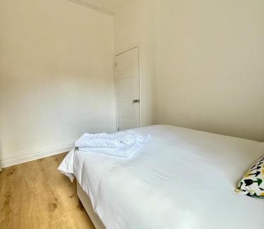Walworth Apartment | Charming 2-Bed Flat in Elephant