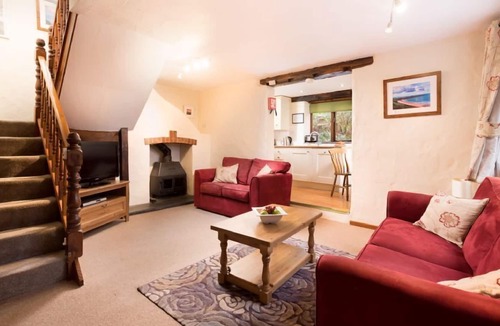Combe Martin Cottage | Charming barn conversion, sleeps 4 in 3 bedrooms with shared swimming pool and tennis court