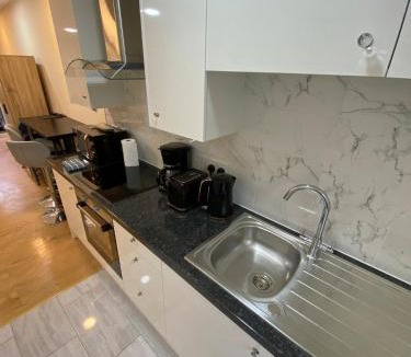 Cherry Hinton Apartment | Charming Cambridge Studio with Private Garden