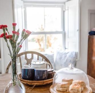 Illogan House | Charming Cornish Cottage, Portreath, Dogs Welcome