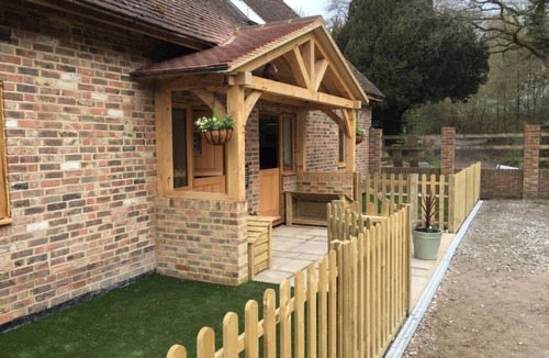 Sheffield Green Cottage | Charming farm cottage - 1 Badgers Rest - North Chailey