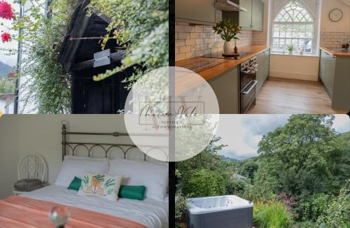Llangollen House | Charming Hideaway on Dee River with Character cottage, scenic views, and a hot tub