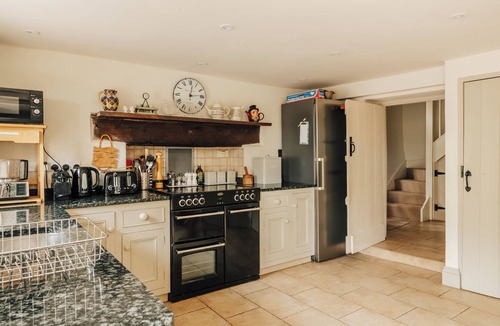 Thurlestone House | Charming historic cottage in the heart of Thurlestone