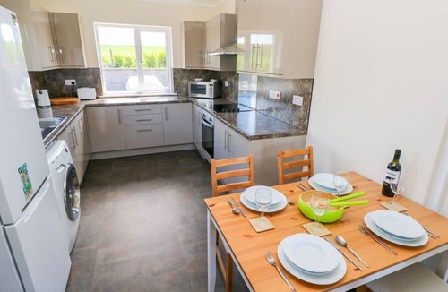 Milford Haven Cottage | Charming Mill View Retreat in Neyland