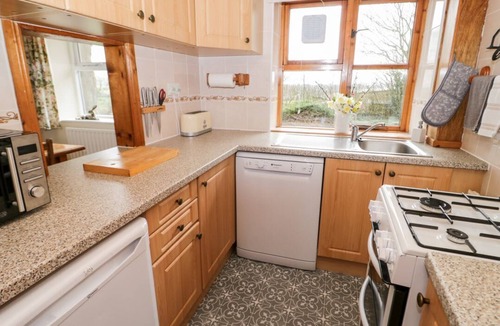 Rhosybol Cottage | Charming The Smithy in Dulas