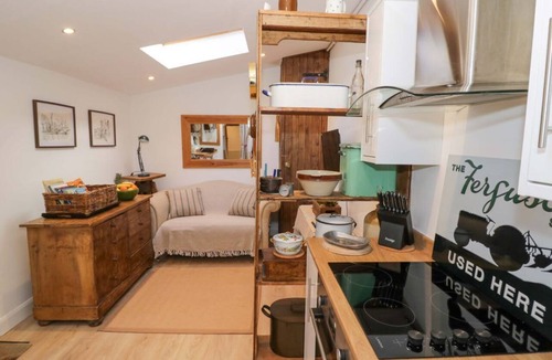 Evesham Apartment | Charming Tucked Away Evesham Retreat