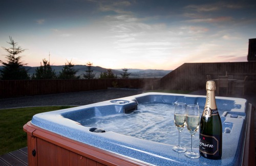 Cupar Cottage | Cherry Blossom Cottage