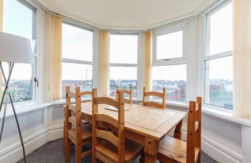 South Shore Apartment | Cherry Property - Mango Suite
