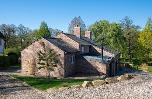 Tatton Park House | Cherry Tree Cottage