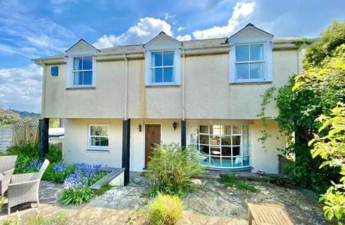 Wadebridge House | Cherry Tree Cottage