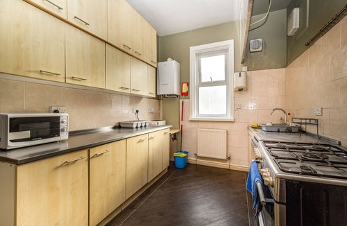 Blackpool Town Center House | CHERRY TREE HOUSE, pet friendly, luxury holiday cottage in Blackpool