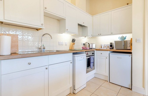East Dean and Friston Cottage | Chestnut Lodge - UKC6128