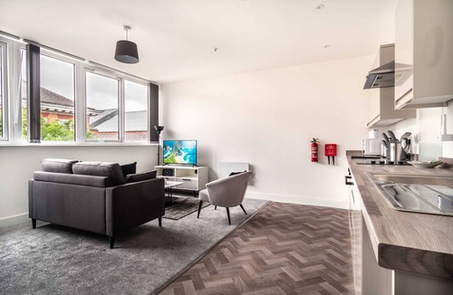 Wrexham Apartment | Chic 1BR Wrexham Apt, Walk to Station