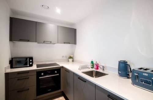 Eccles Apartment | Chic Stay at Vicarage Grove Eccles Manchester UK