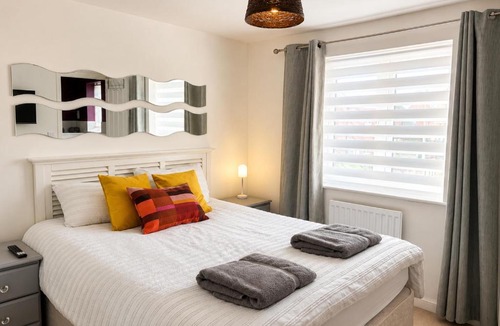 West Ilsley Apartment | Chilton Charm Modern 3BR Ideal for Long Stays