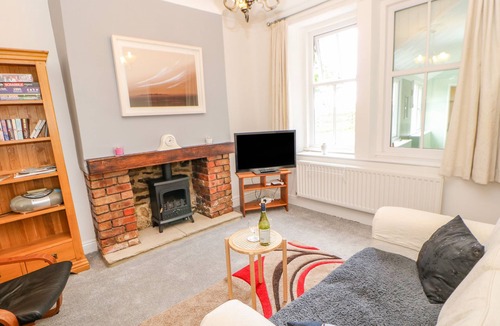 North Bitchburn Cottage | CHURCH VIEW COTTAGE, pet friendly, with a garden in Cockfield