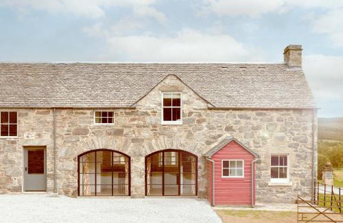 Calvine House | Clachan Cottage