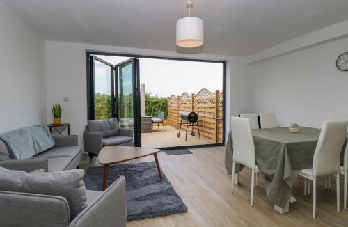 Docking House | Clavering 1 Bernaleen Cottages