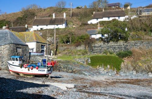 Cadgwith House | Cliff Cottage