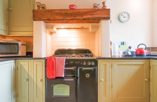 Birchover House | Cloudberry Cottage, Birchover