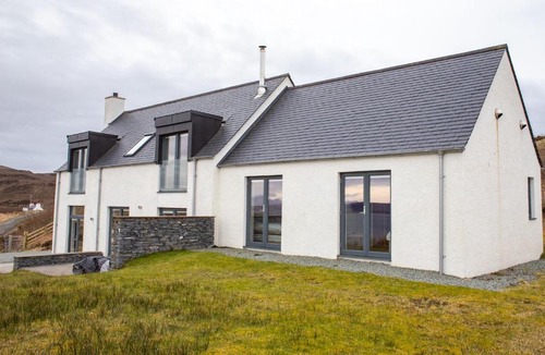 Colbost House | Cnoc Na Lobhta
