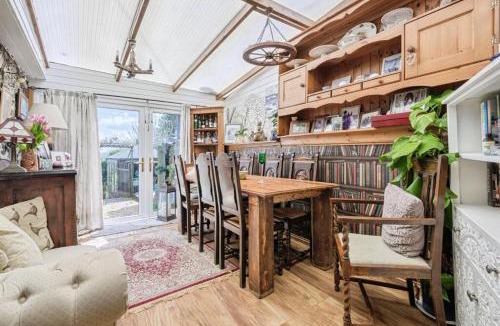 Sparkwell Bed & Breakfast | Coachman's Cottage B & B