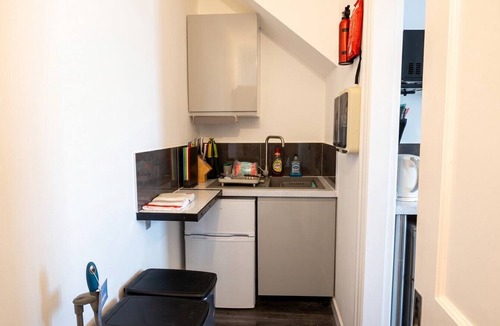 Cushendall Apartment | Coastal Studio Apartments 1-Bed Flat Sleeps 3 · Walk to Cushendall Beach