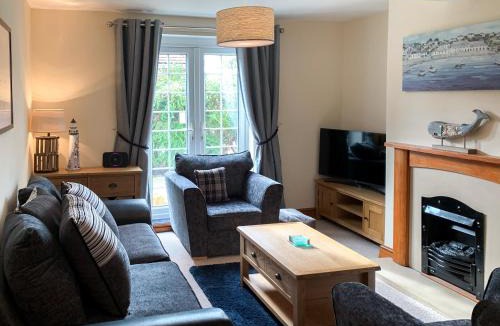 Chapel Saint Leonards House | Coastguard Cottage