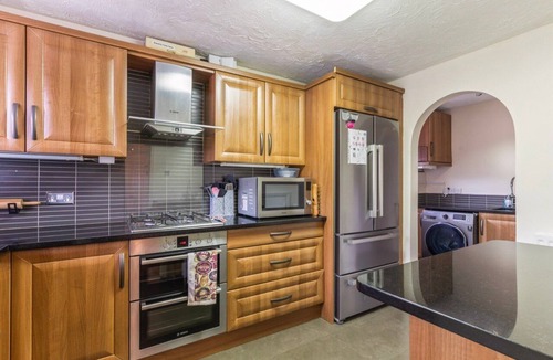 Sutton Coldfield House | Cohost Partners 3BR Retreat with Conservatory