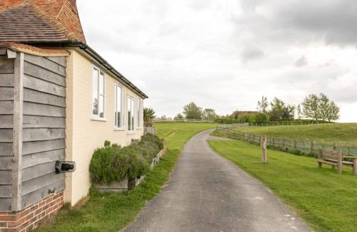 Stone in Oxney Cottage | Coldharbour Cottage on a farm with fabulous views