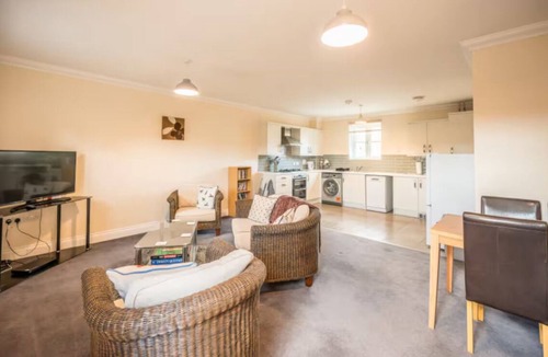 Framlingham House | Comfortable 2-Bedroom Home in Framlingham