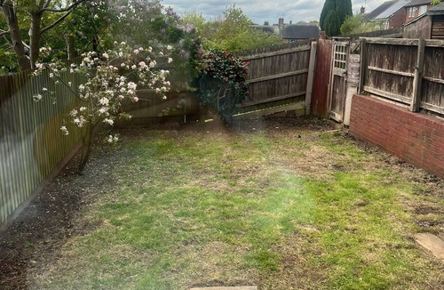 Arnold House | Comfortable 3 Bedroom House-ng5,sleeps 5