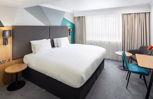 Quedgeley Hotel | Comfortable and efficient professional accommodation