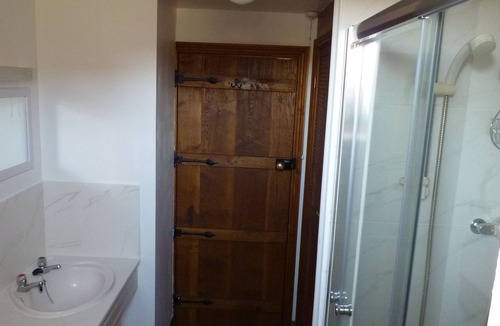 Brayford House | Comfortable cottage ideal for 2 to 4 people