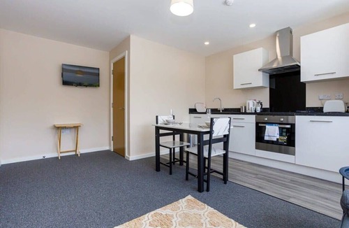 Salford Apartment | Comfortable Modern Apartment in Manchester
