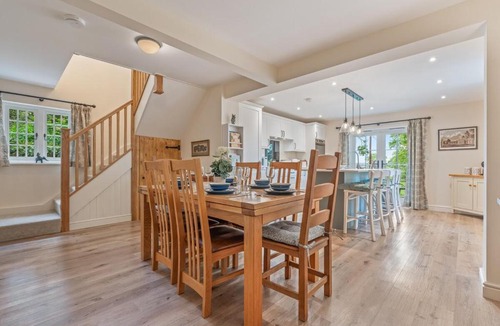 Skellingthorpe Apartment | Comfy 3BR Village Home for 6 Near Lincoln