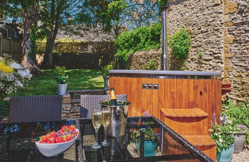 Stow-on-the-Wold Cottage | Coniston House