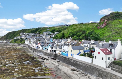 Gardenstown House | Conners