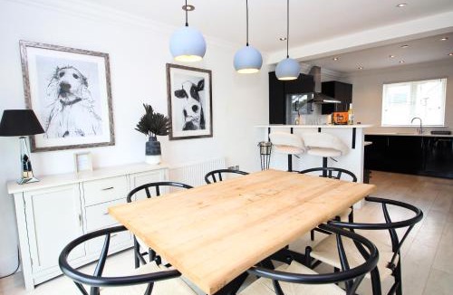 Treyarnon House | Contemporary beachside apartment