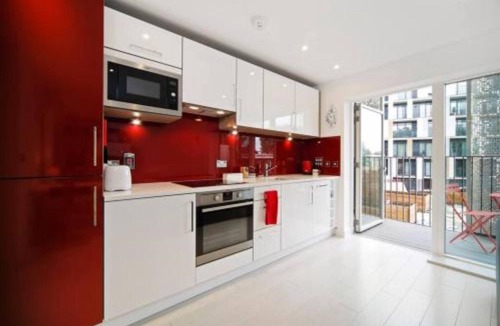 Hackney Apartment | Cool Dalston studio with balcony/gym