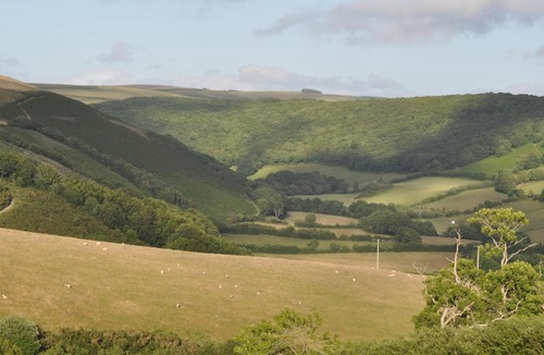 Countisbury Bed & Breakfast | Coombe Farm