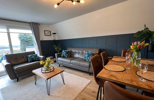 Kilkhampton Ski Chalet | Coombe Valley View ,2 bed, privately owned, self-catering holiday lodge in Bude,