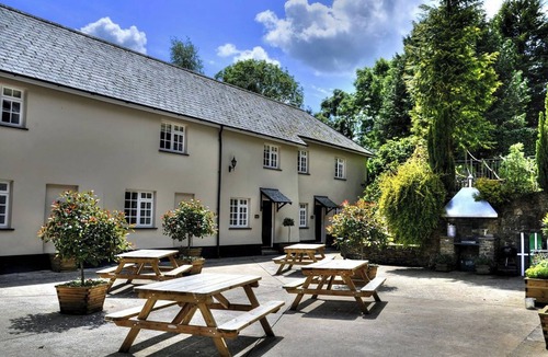 Tawstock Cottage | Corner Cottage - UKC4962