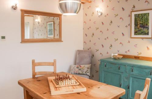 Edgmond House | Cornerways