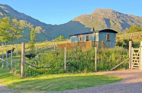 Arnisdale House | Corran Shepherds Hut