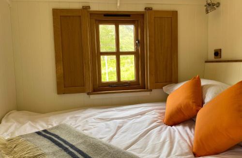 Arnisdale House | Corran Shepherds Hut