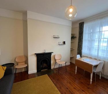Vincent Square Apartment | Cosy 1 Bed Flat in the Heart of Westminster