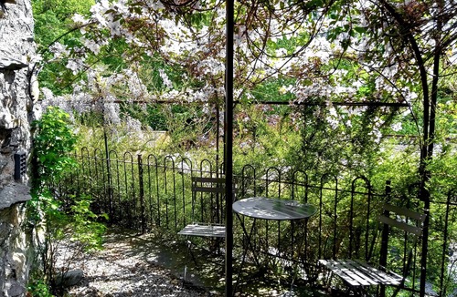 Ambleside Cottage | Cosy Ambleside hideaway with secret garden